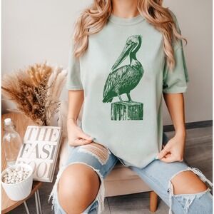 Wading Bird Etched Line Art Graphic Tee Nature Illustration